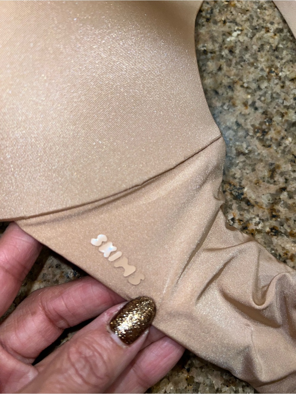 SKIMS Ultimate Super Push-Up Bra 32D Nude Wireless Plunge NWOT - Picture 7 of 12